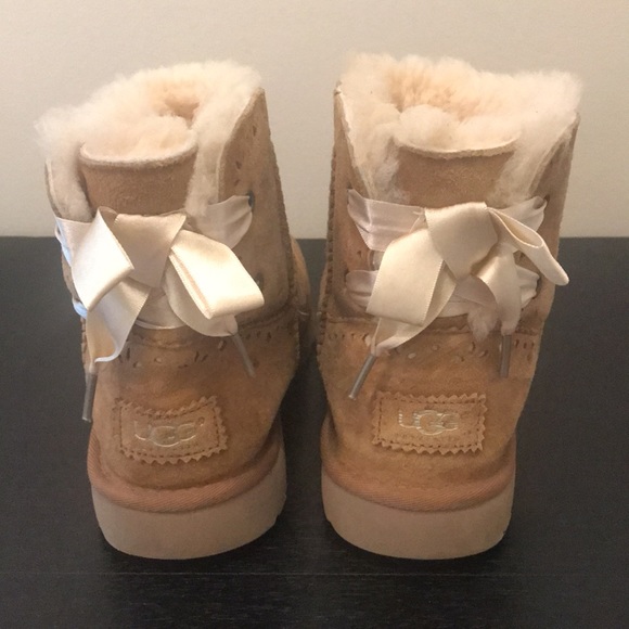 UGG Other - Ugg Ribbon Bow Tan Suede Sherpa Low Boots